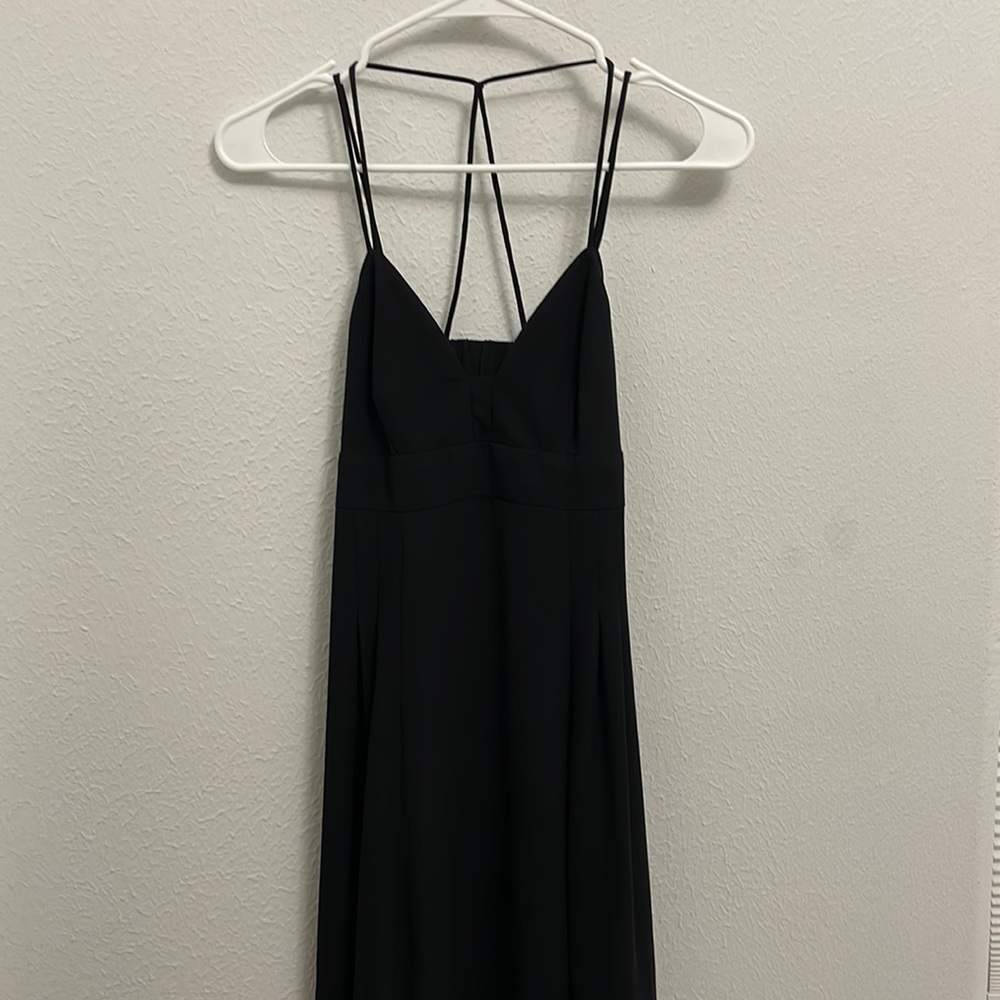 V neck mini black dress